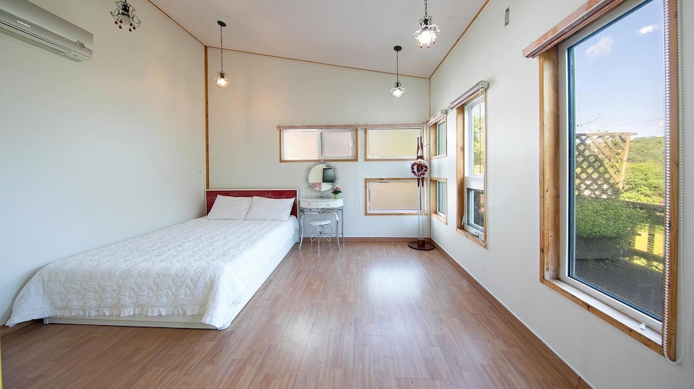 Hongcheon Lime Orange Pension