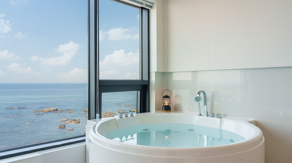 Donghae Neulbadarang Ocean View Pension