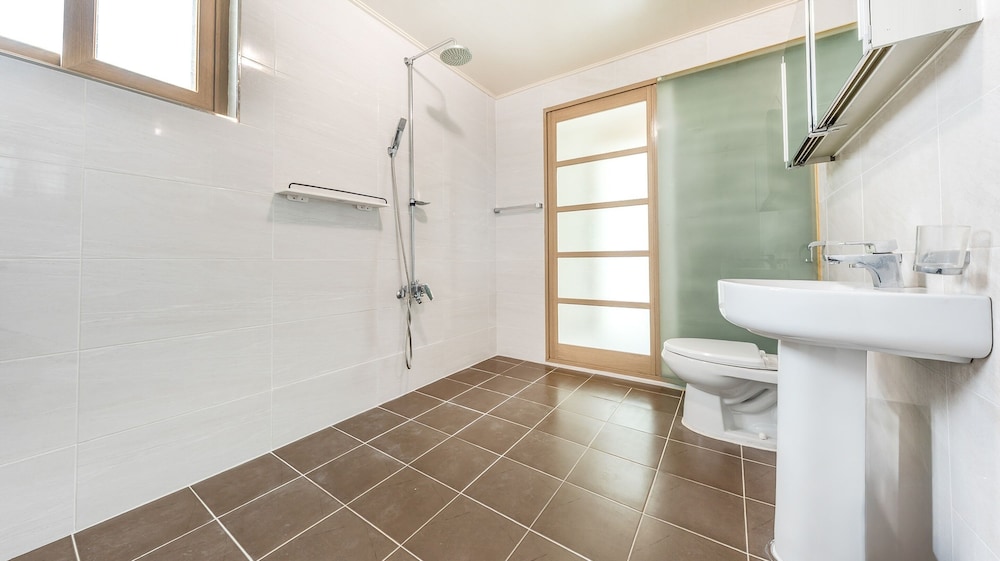 Suncheon Suncheonman Geurigona Spa Pensi