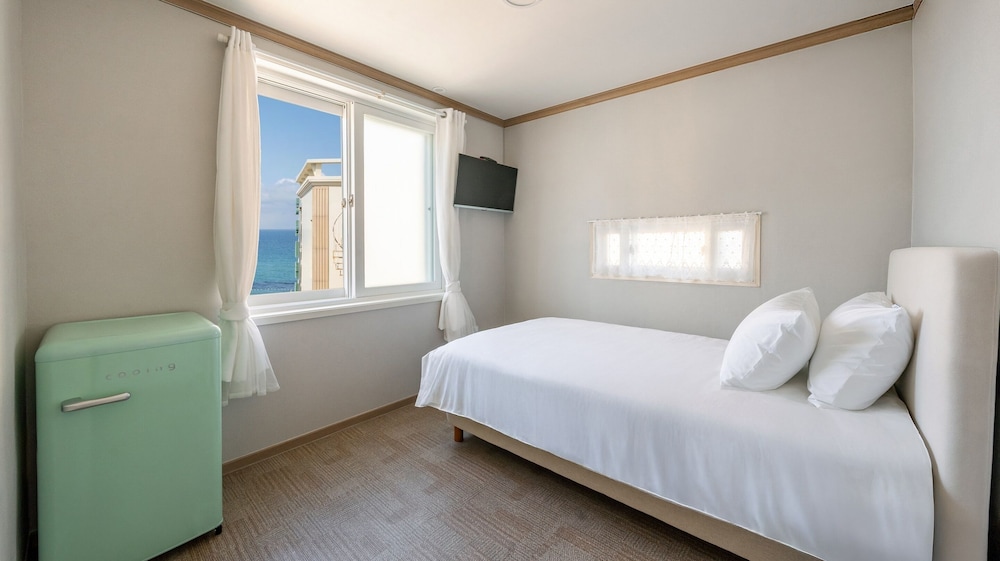 Gangneung Jin Stay