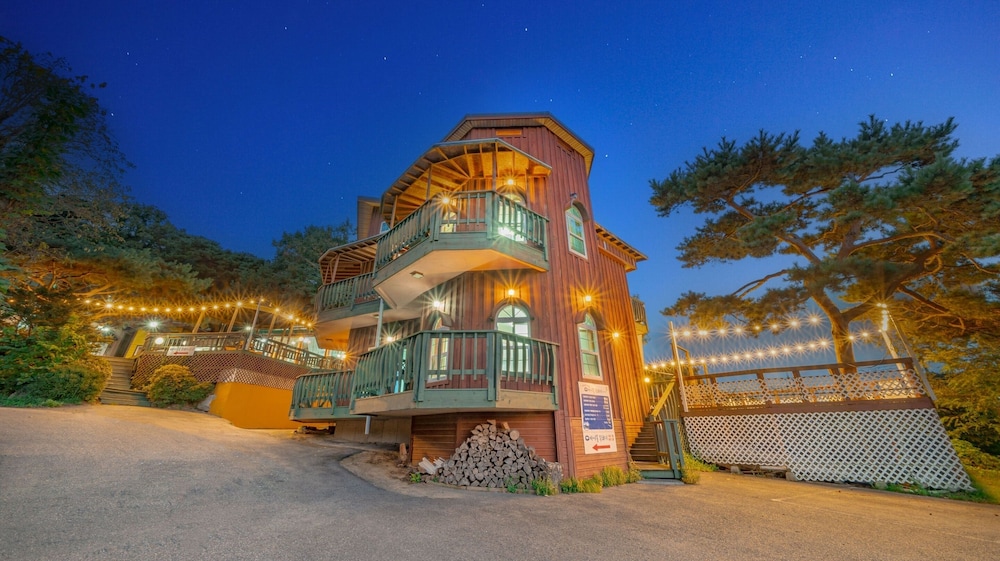 Ganghwado Maniggolstay Group Pension