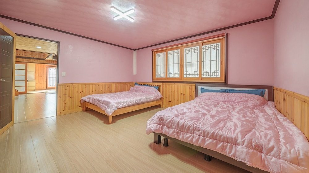 Gapyeong Sanneomeo Private Pension