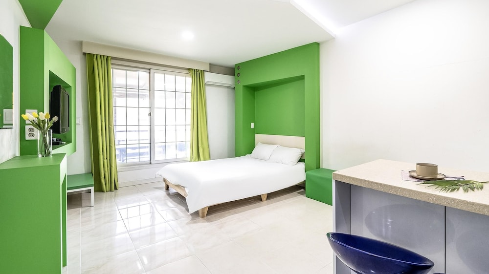 hotel room