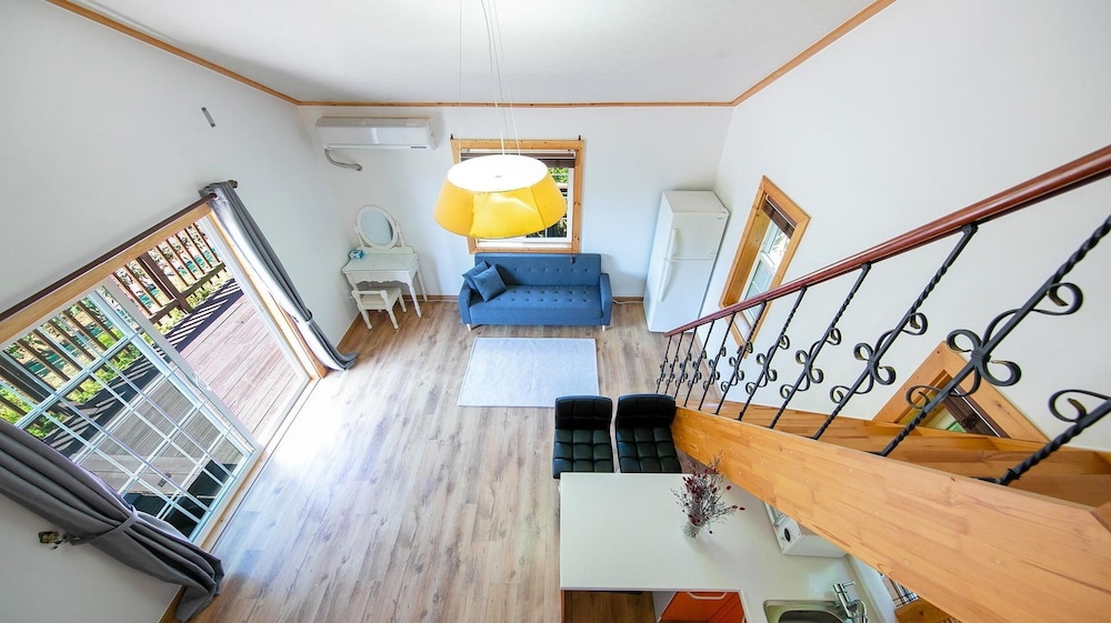 Hongcheon Lime Orange Pension