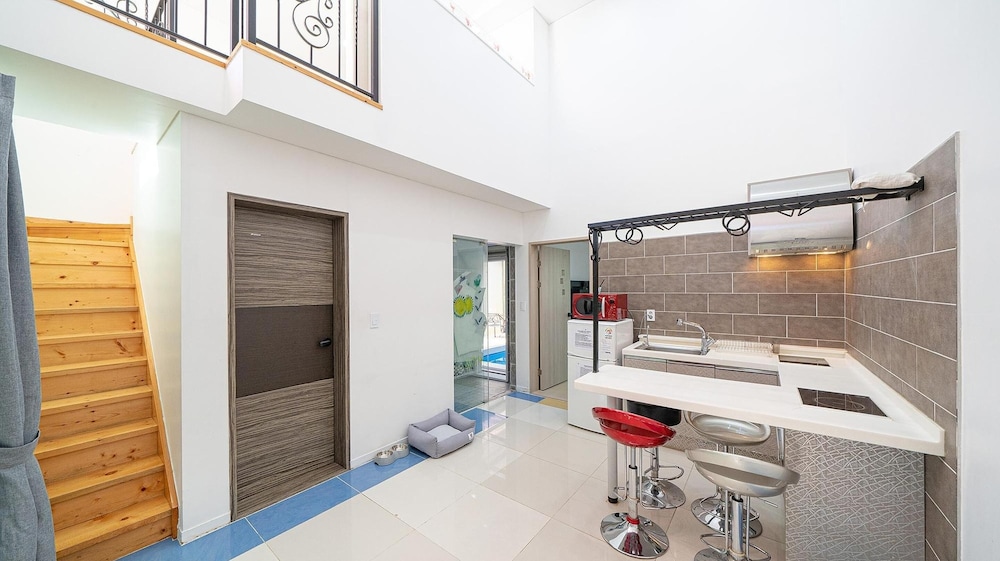 Gapyeong Highmong Pet-friendly Kids Pool view 4