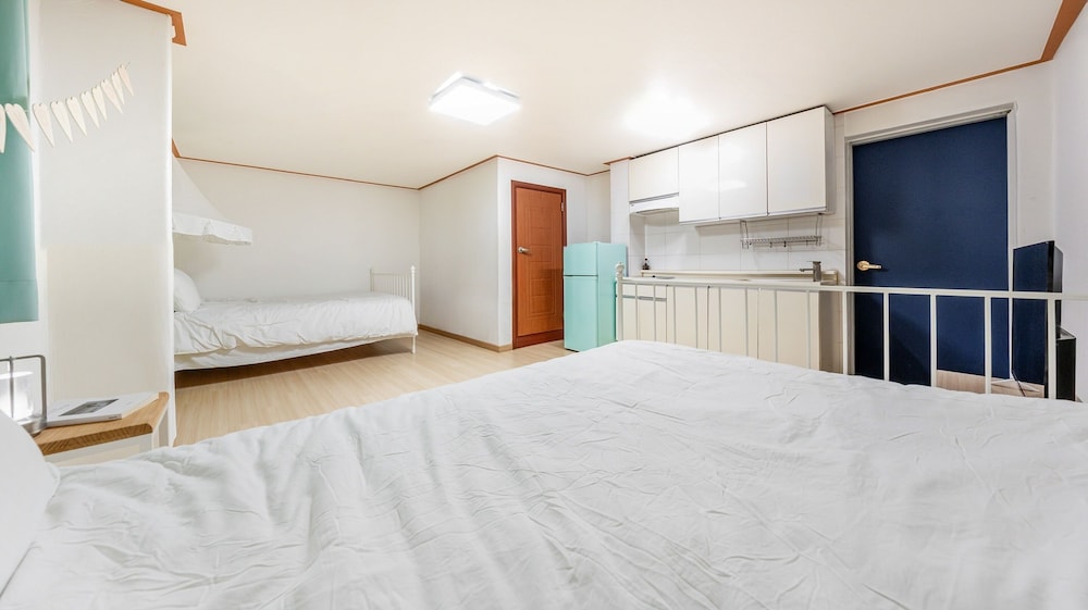Gapyeong Noksu Valley Pet Group Pension