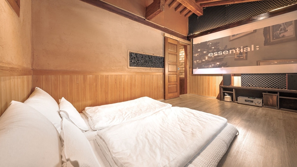 Yangpyeong Agni Choshi Mae Hanok Stay