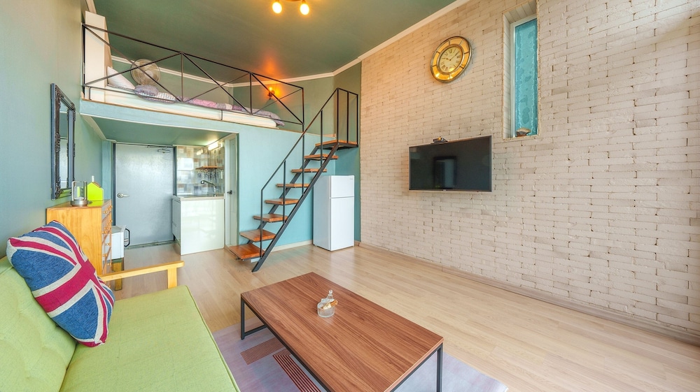 Yeosu Island Pet Pension
