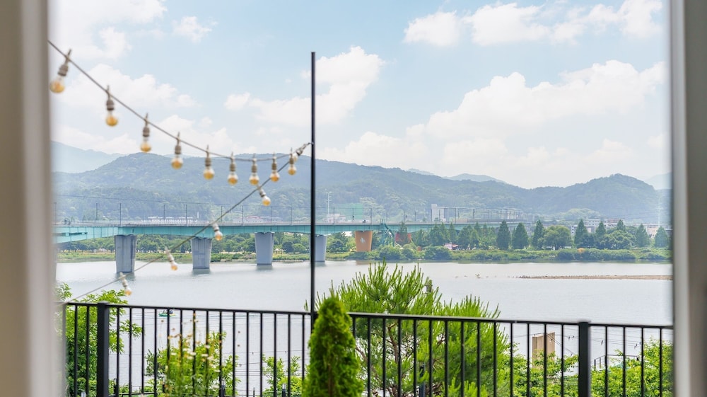 Chuncheon The Haven River Pension
