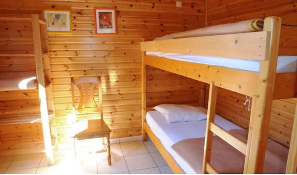 Holiday Home With a Panoramic View of the Ourthe, on a Quietly Located Property view 3