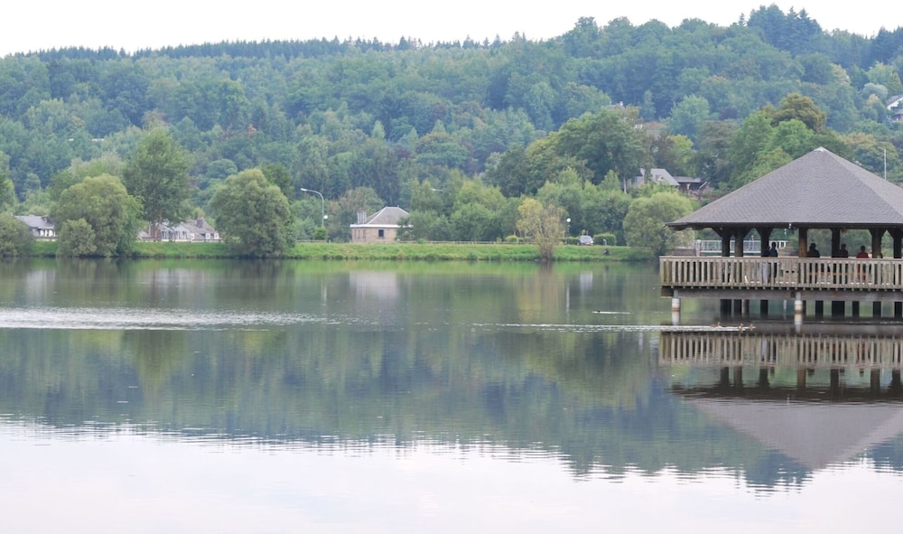 Comfortable, Renovated House With a Microwave, Near Vielsalm