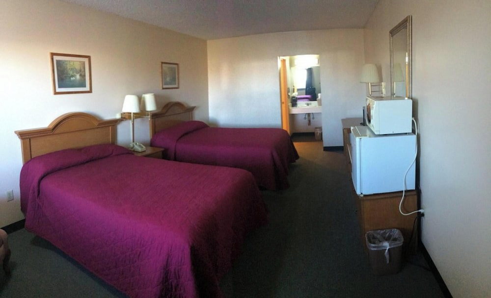 OYO Malden Airport Inn