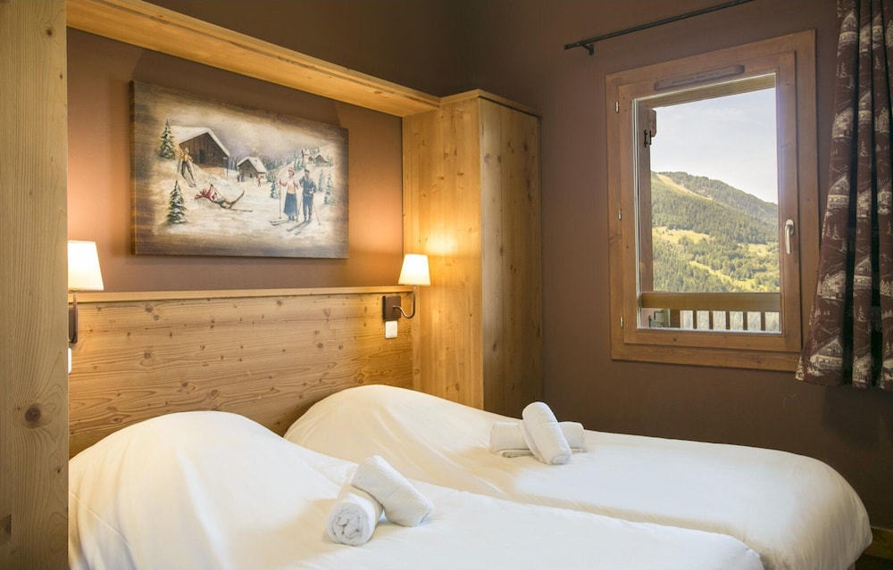 Apartment in France With Spa and Mountain Views
