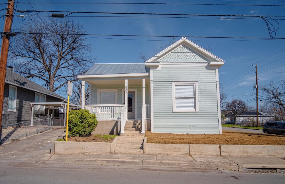 Create Memories 4br/3ba Near Riverwalk & Downtown!
