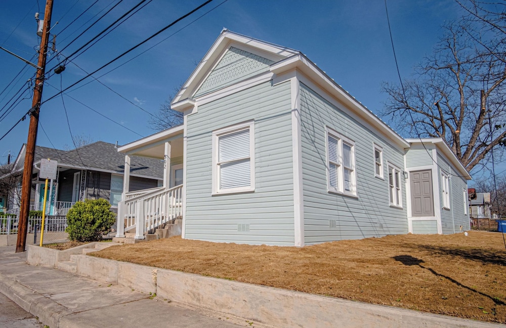 Create Memories 4br/3ba Near Riverwalk & Downtown!