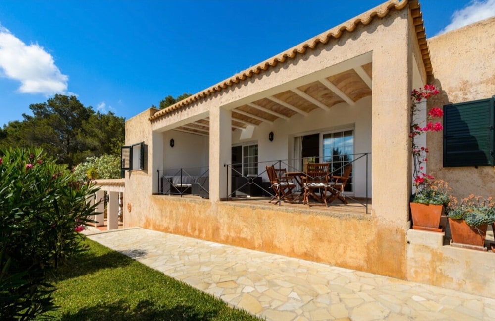 Detached Villa in Ibiza with Great Views of Hills & Hot Tub photo 4