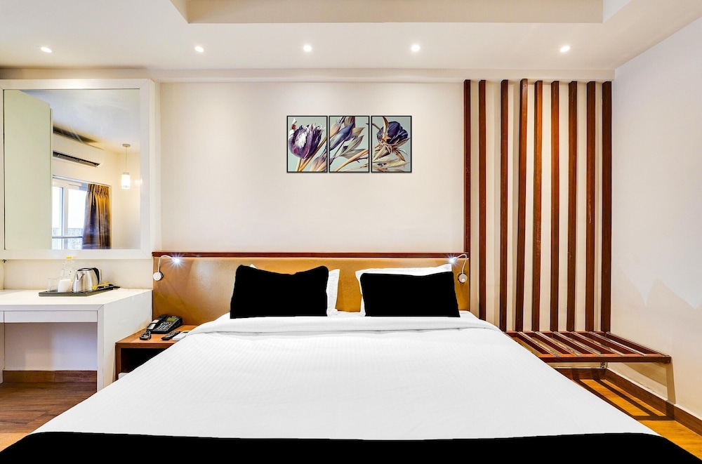 Super Townhouse Oak Kodambakkam