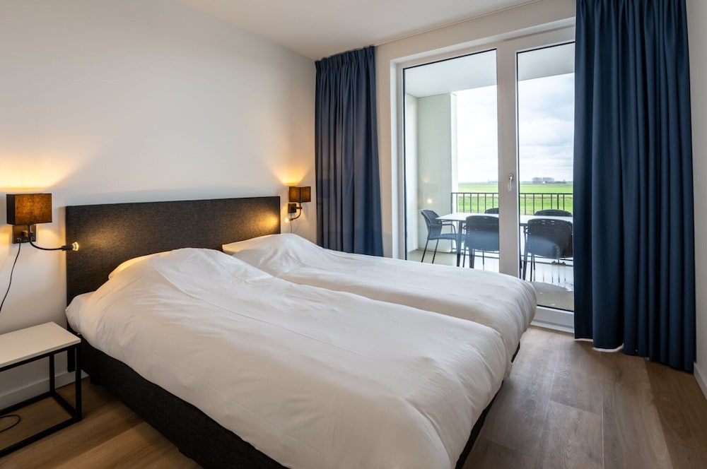 Luxury Apartment in Residence Marina Kamperland - pet Friendly view 3
