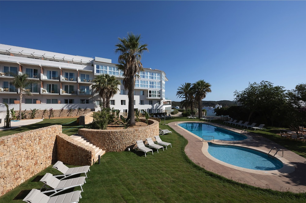 Hotel Catalonia Mirador des Port - Image 1