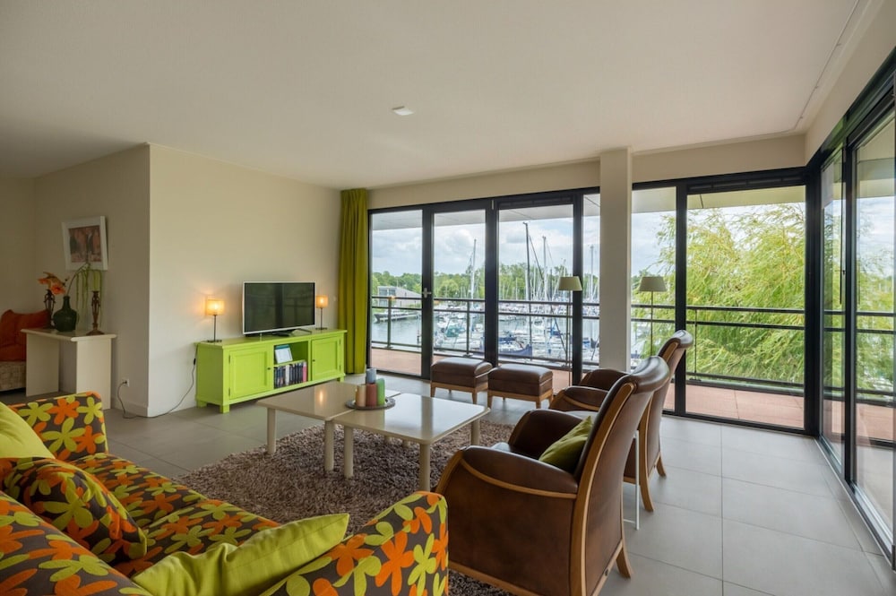 Holiday Apartment in a Prime Location on the Veerse Lake