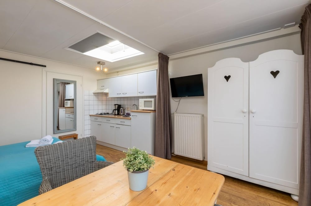 Pet-friendly Escape by the Sea