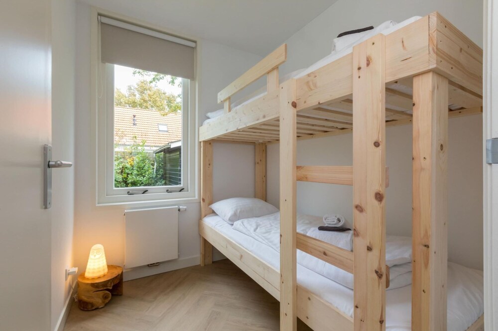 House in Oostkapelle Near Beach & Sauna