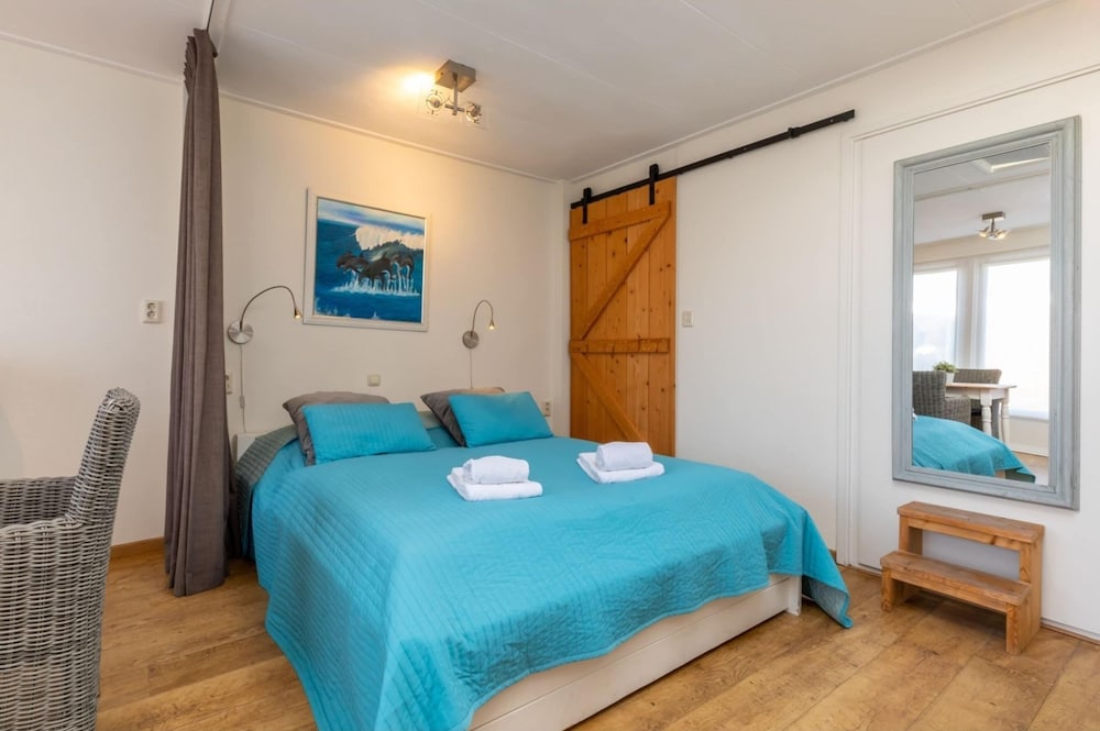 Pet-friendly Escape by the Sea