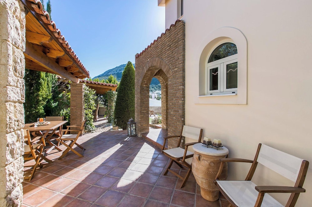 Villa Melia Athenian Riviera