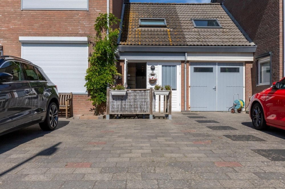 Studio in Zoutelande Near Stunning Beaches view 4