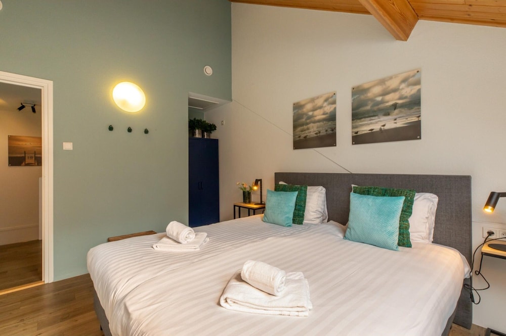 Holiday Home in Zeeland Near the Beach