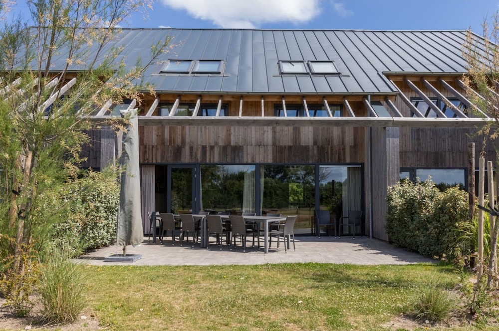 Holiday Home in Schorre Near Beach & Dunes