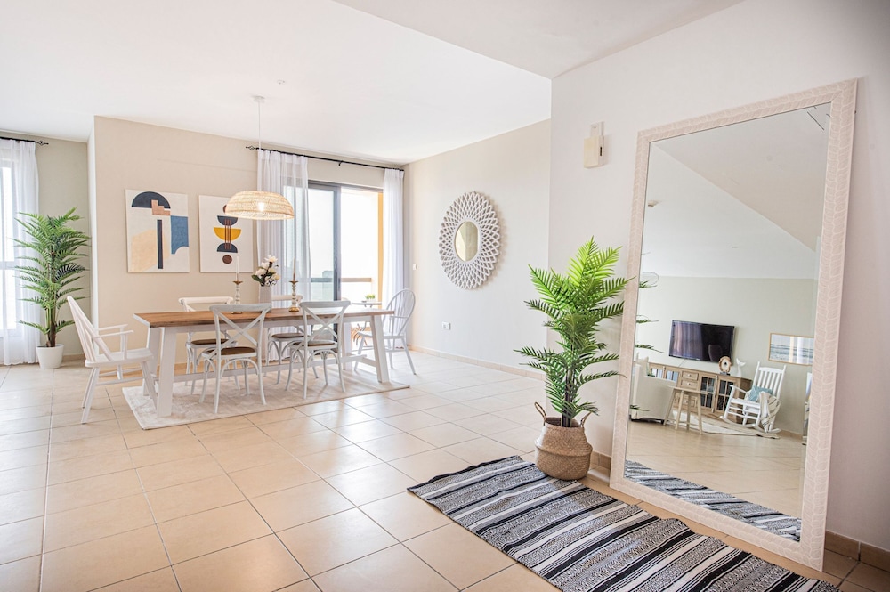 Nasma Luxury Stays- Murjan 6, Jumeirah Beach Residence