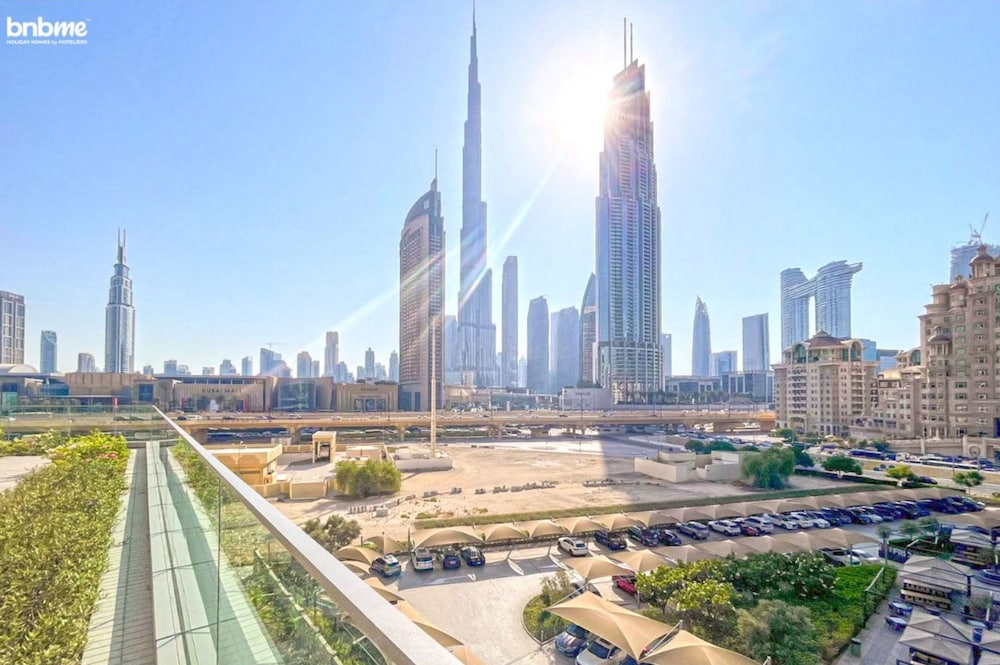 3M-DowntownViews2T1-410 photo 3