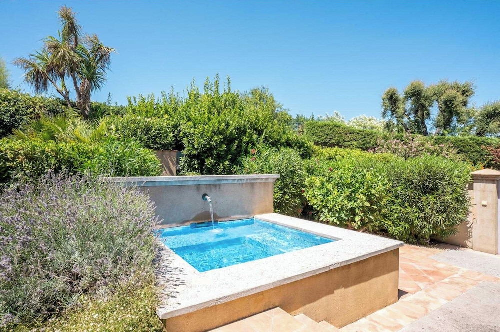 Charming A/C House 2br/4p - Saint-tropez