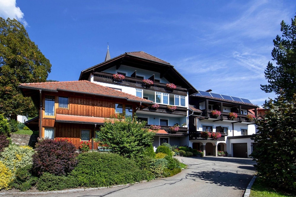 Apartment in St. Georgen Near Kreischberg