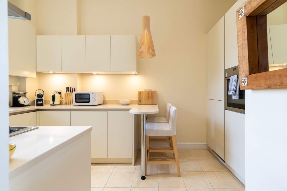 Lovely Pimlico Home