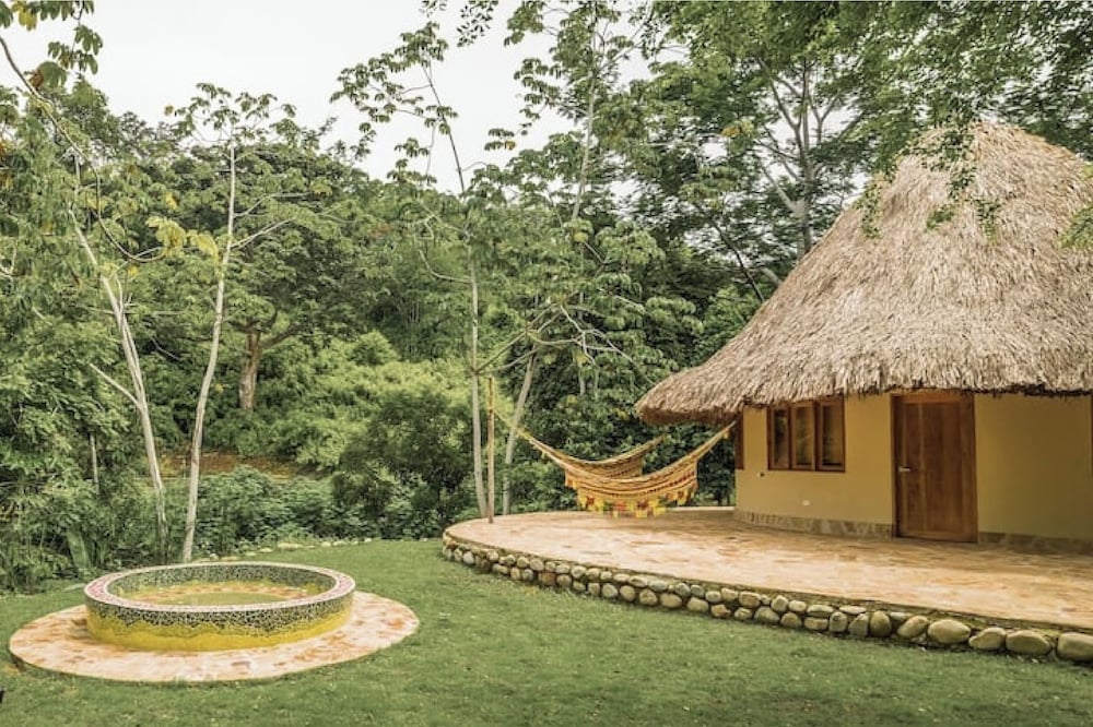 One Santuario Natural