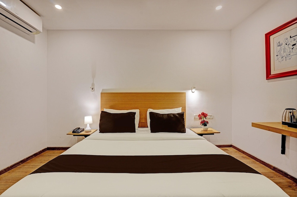 Spacious Comfort Stays at Ramamurthy Nagar