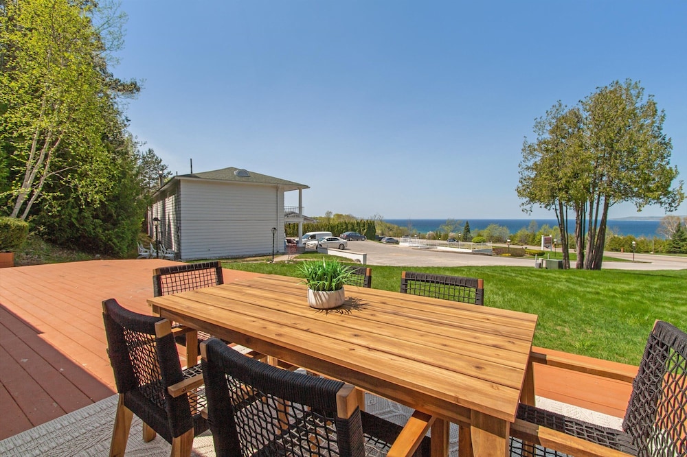 Bay Inn of Petoskey, photo 231