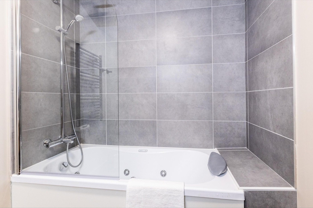 Apartment in Risoul With Ski-in/ski-out Access