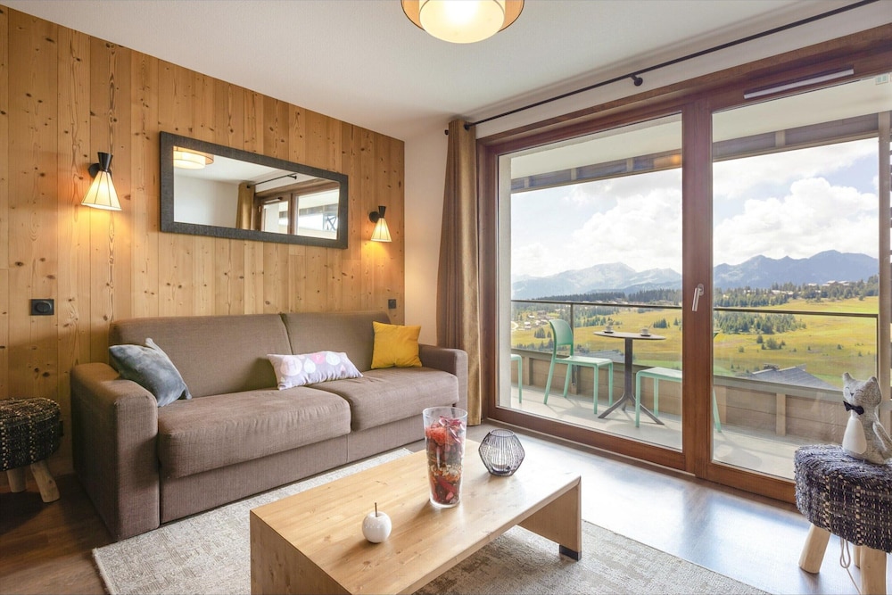 Apartment in Hauteluce With Ski-in/ski-out Access