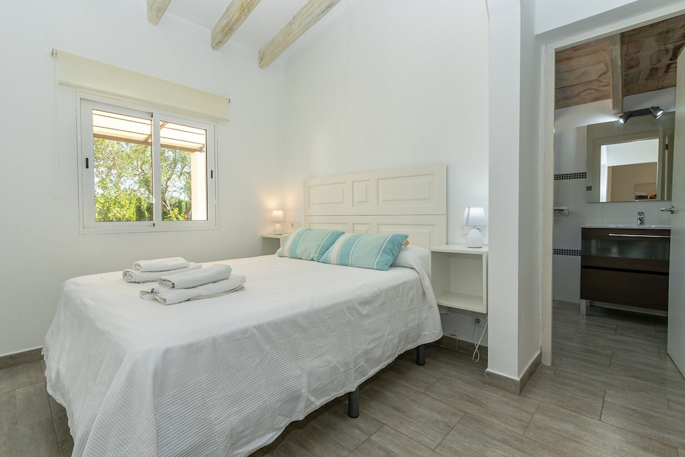 Villa in Central Location