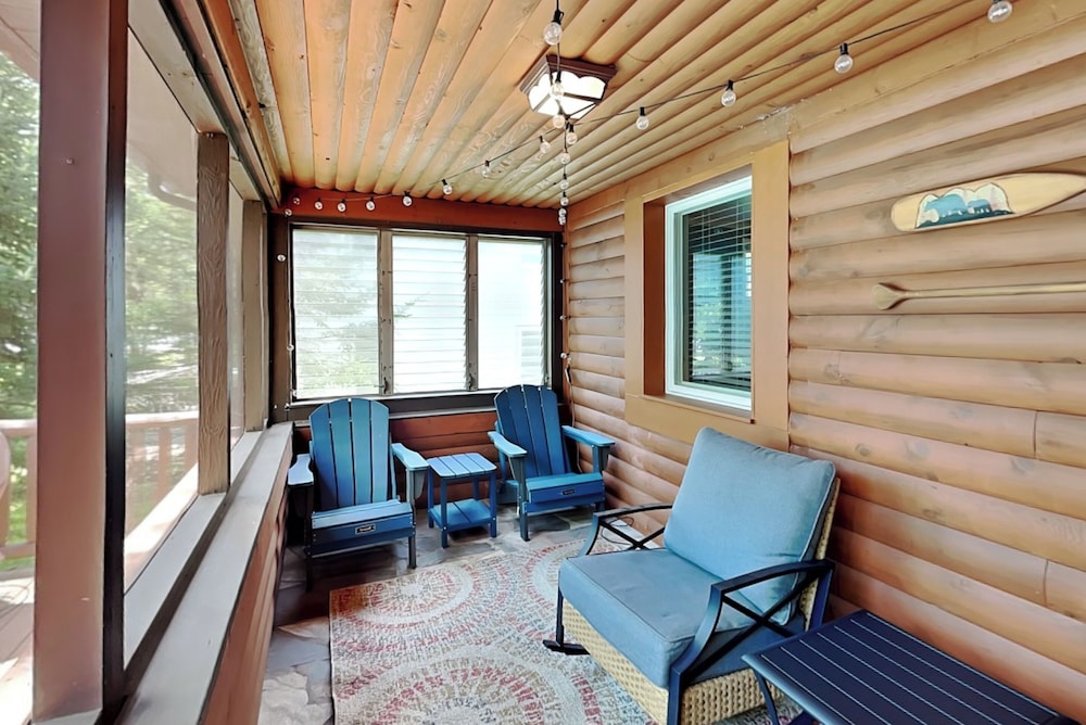 Crow's Point Lakehouse by Taylor Made Deep Creek