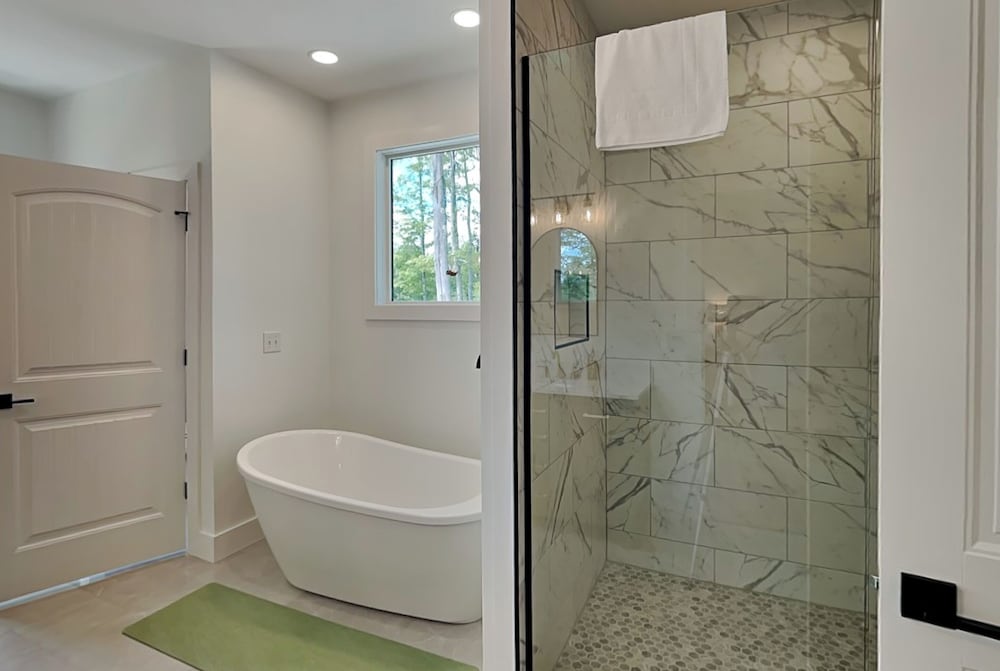 Holiday House by Taylor Made Deep Creek