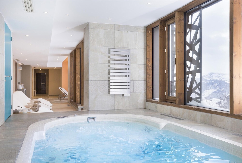 Apartment in Hauteluce With Ski-in/ski-out Access