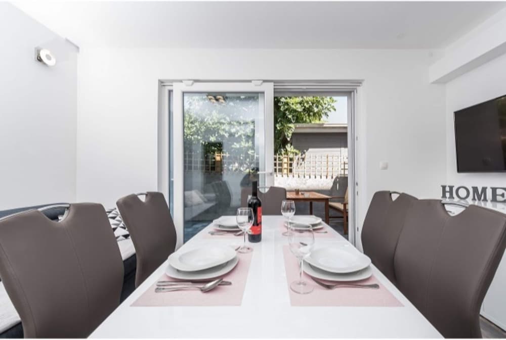 Lovely Apartment in Pakostane With Terrace view 5