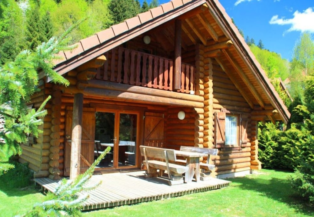 L'ours Blanc Chalet en Rondins