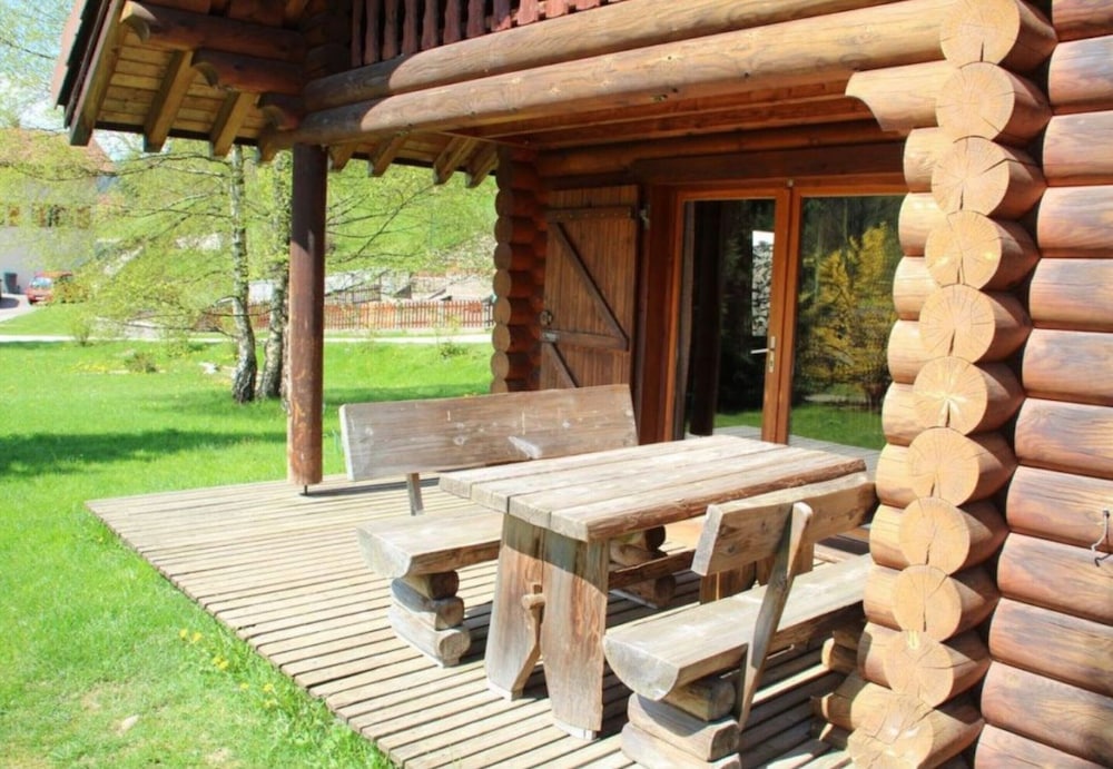 L'ours Noir Chalet en Rondins