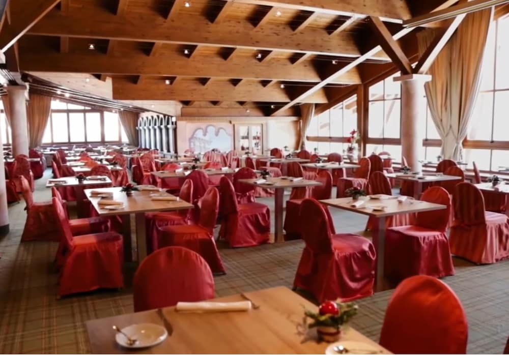 Wellnesshotel ...liebes Rot-Flüh
