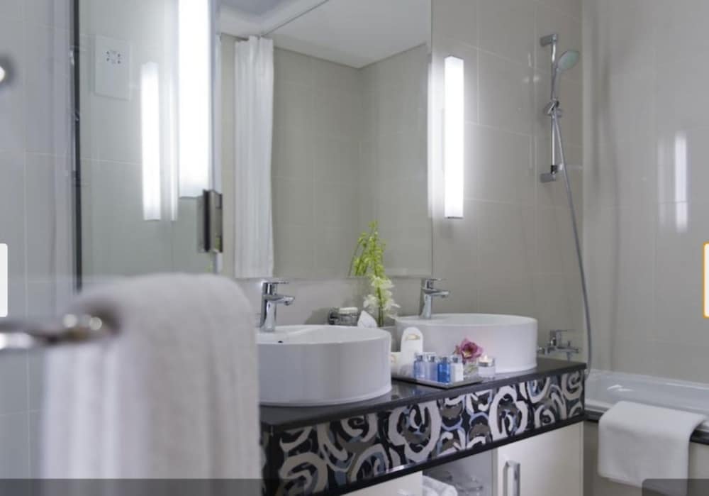 OSKENA Vacation Homes - Damac maison Dubai Mall Street